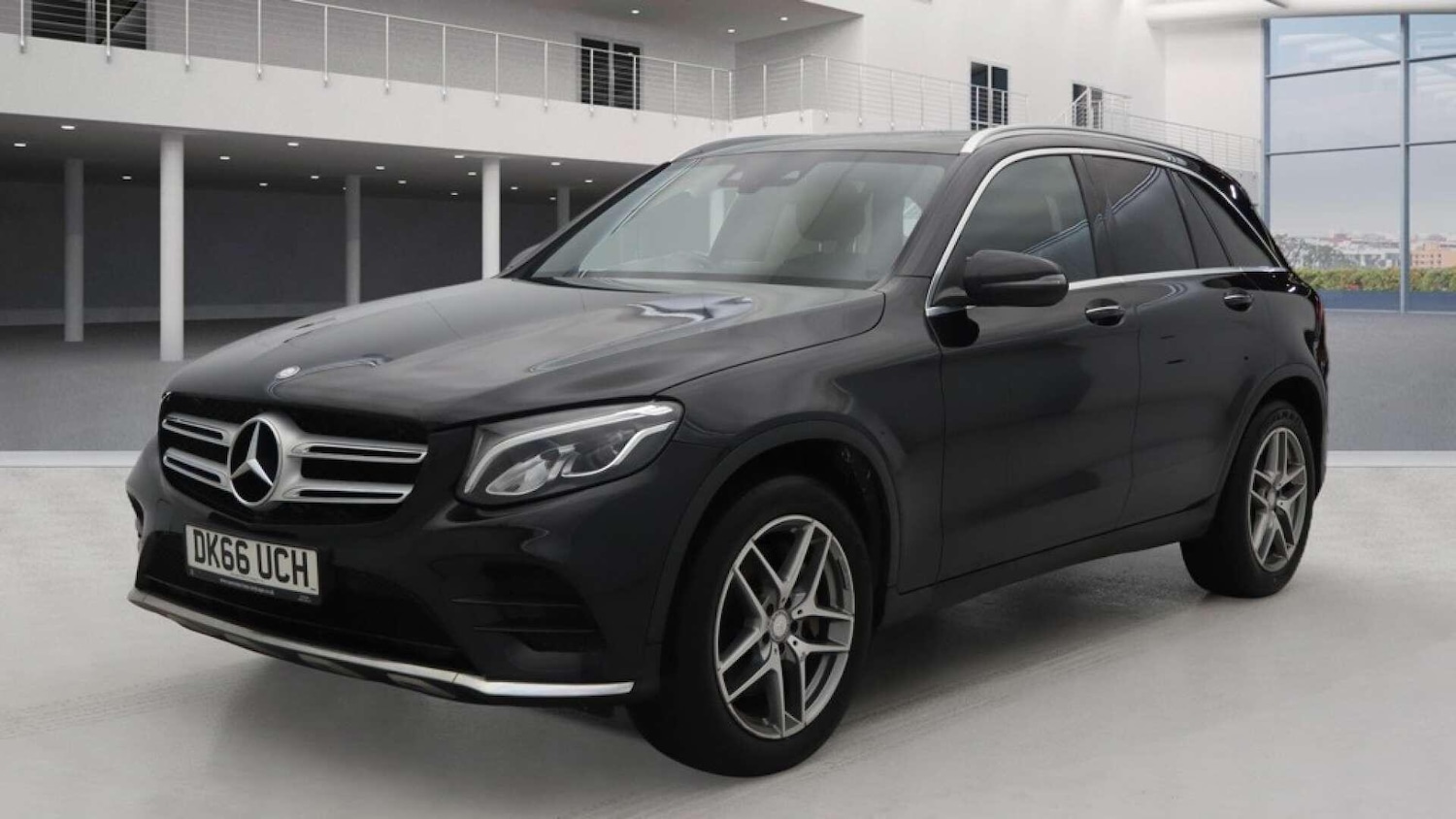 Used Mercedes-Benz GLC 2016 for sale - 77425314: Photo 2