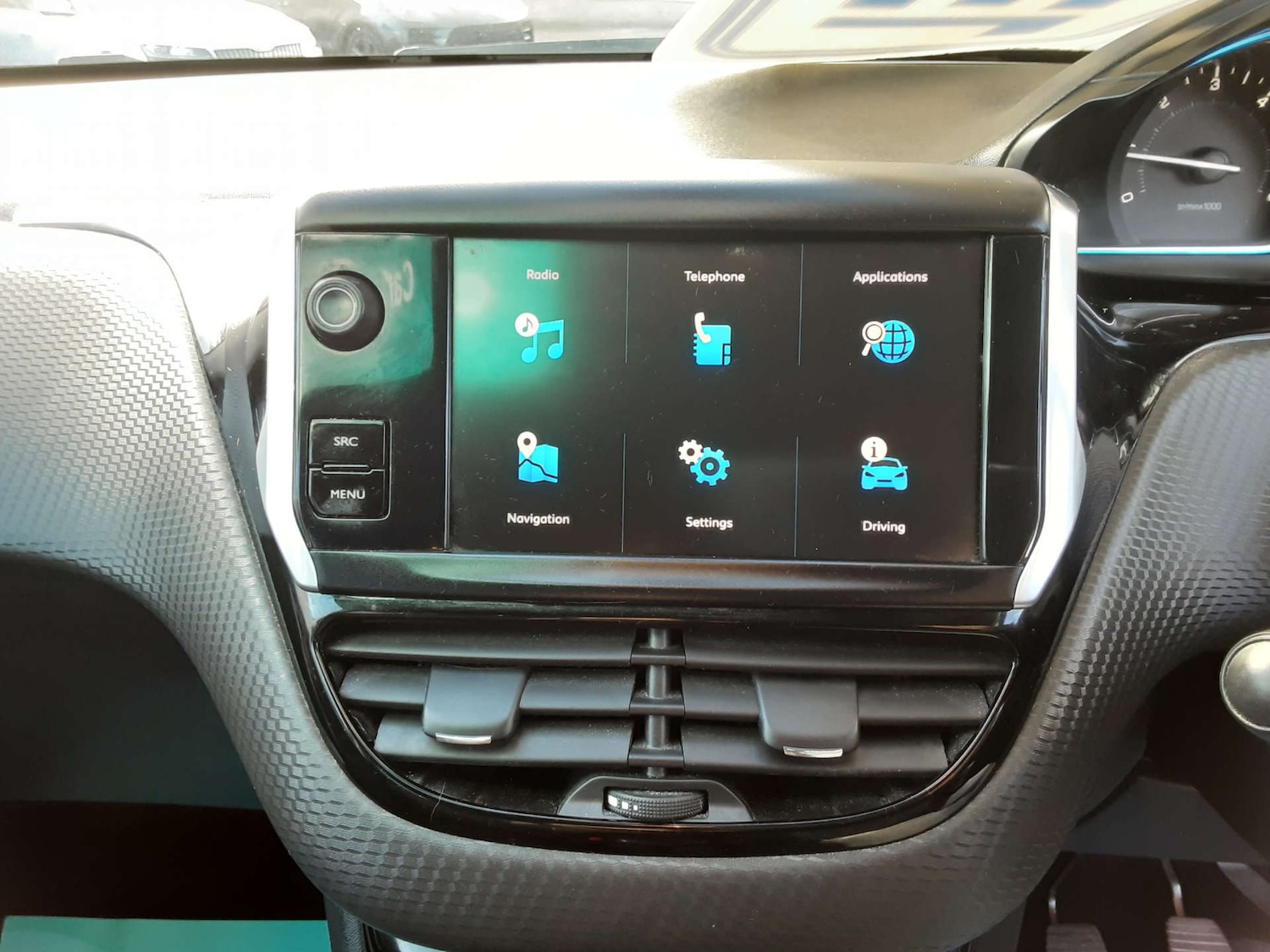 Used Peugeot 2008 2017 for sale - 76404610: Photo 25