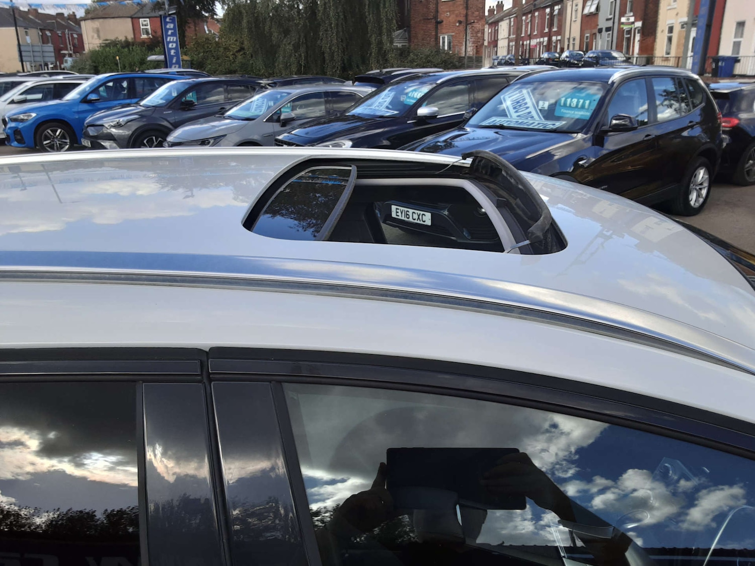 Used Volvo V60 2017 for sale - 76404571: Photo 22