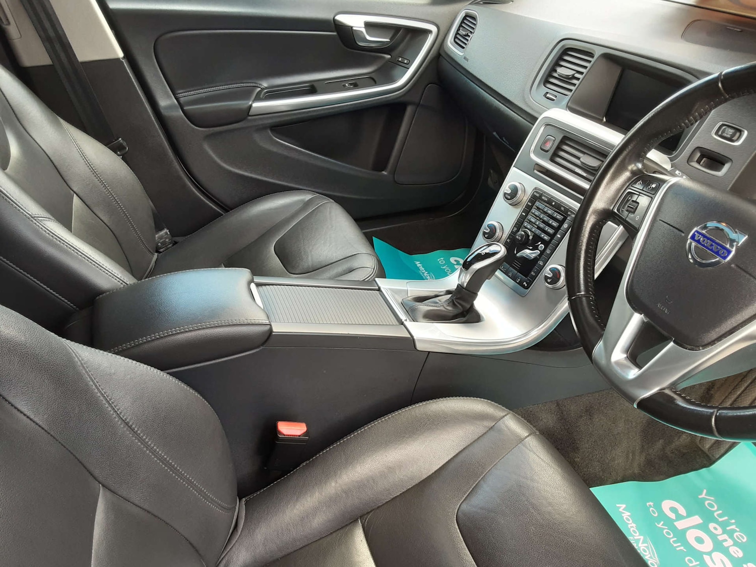 Used Volvo V60 2017 for sale - 76404571: Photo 25