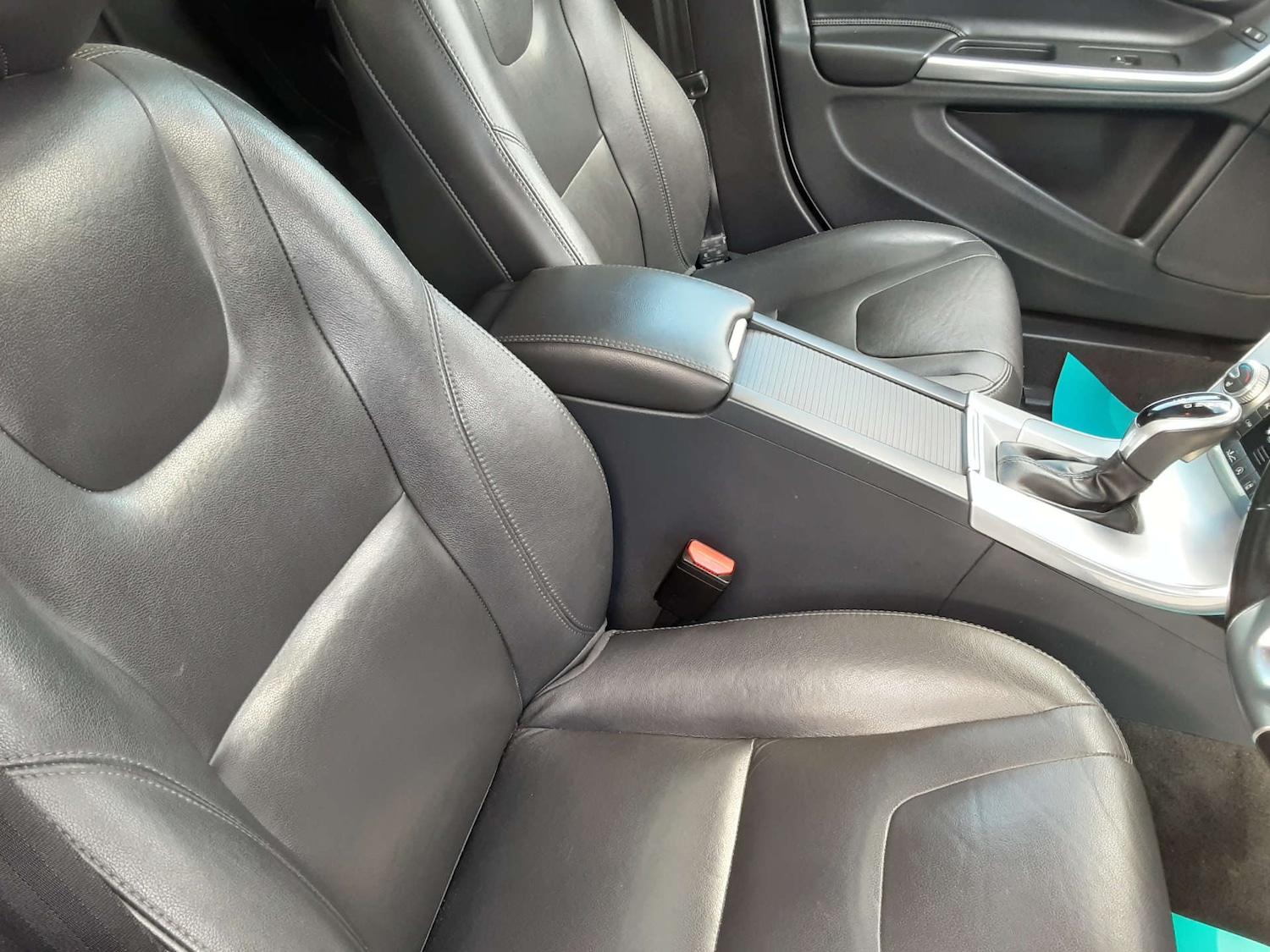 Used Volvo V60 2017 for sale - 76404571: Photo 27