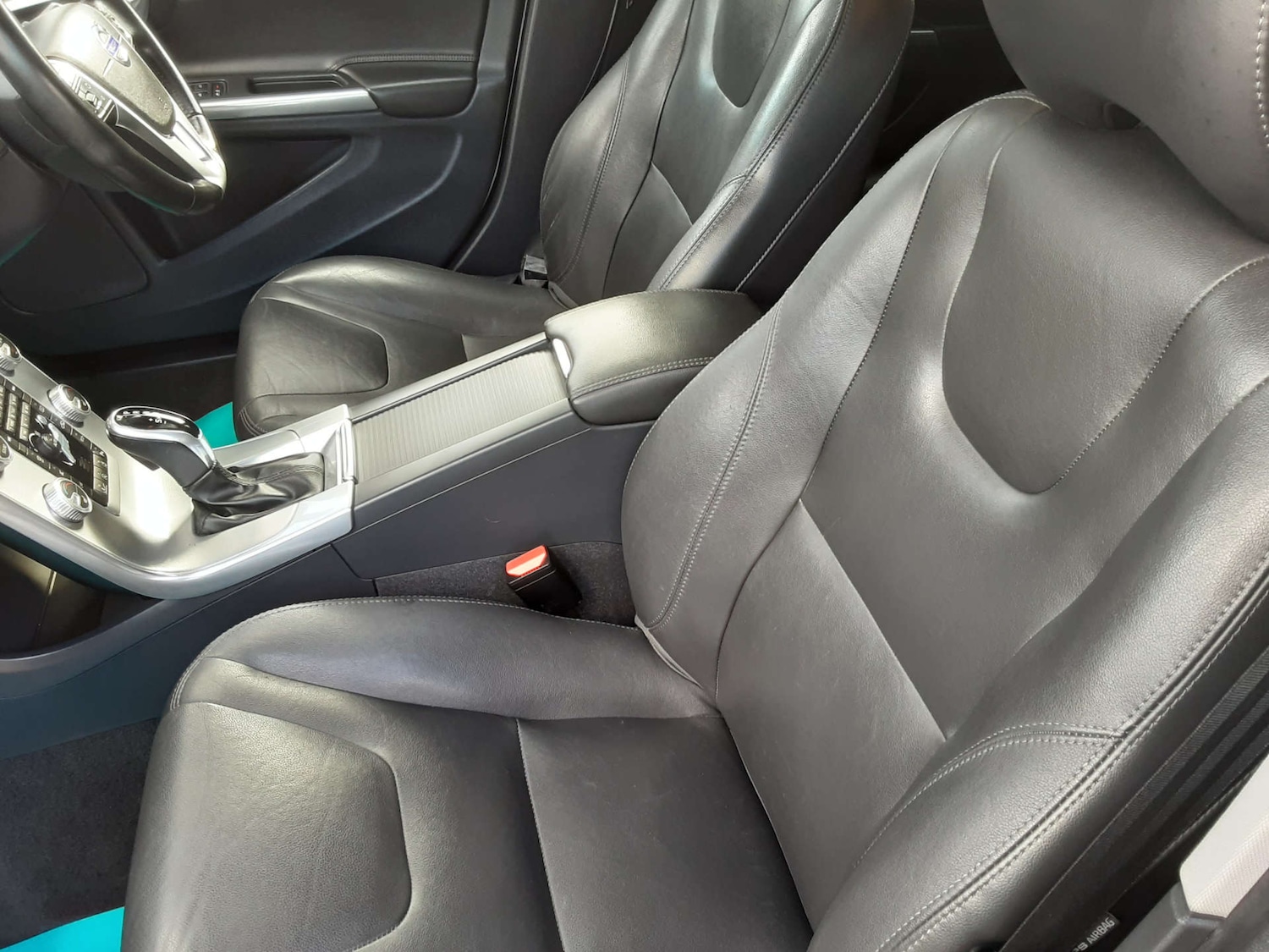 Used Volvo V60 2017 for sale - 76404571: Photo 29