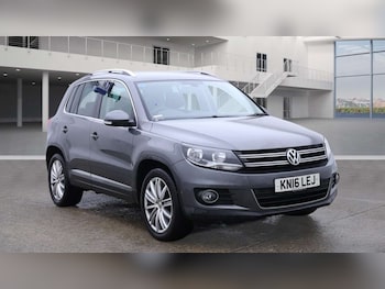 Volkswagen - Tiguan