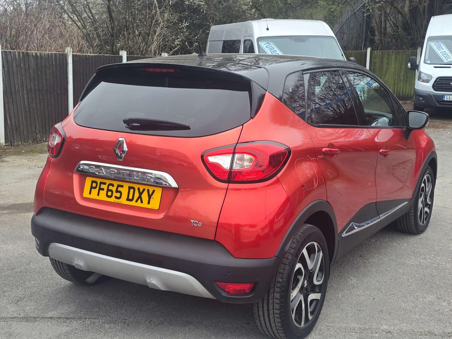 Used Renault Captur 2015 for sale - 77970177: Photo 10