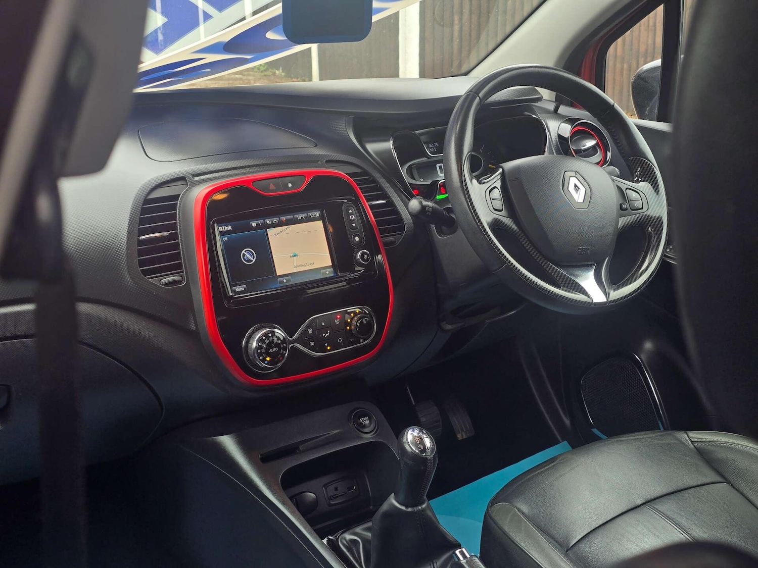 Used Renault Captur 2015 for sale - 77970177: Photo 16