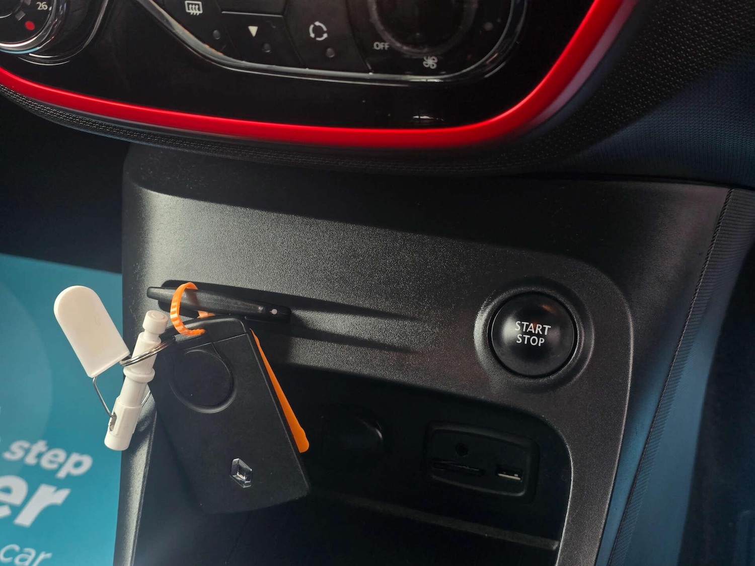 Used Renault Captur 2015 for sale - 77970177: Photo 26