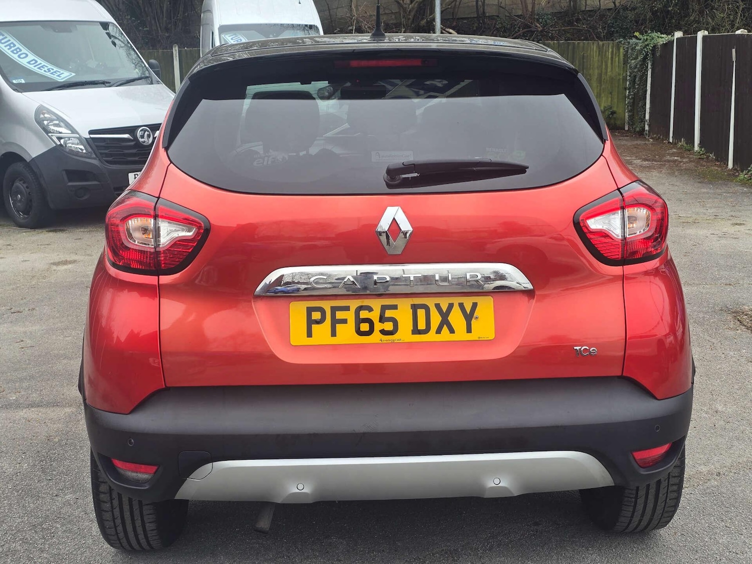 Used Renault Captur 2015 for sale - 77970177: Photo 9