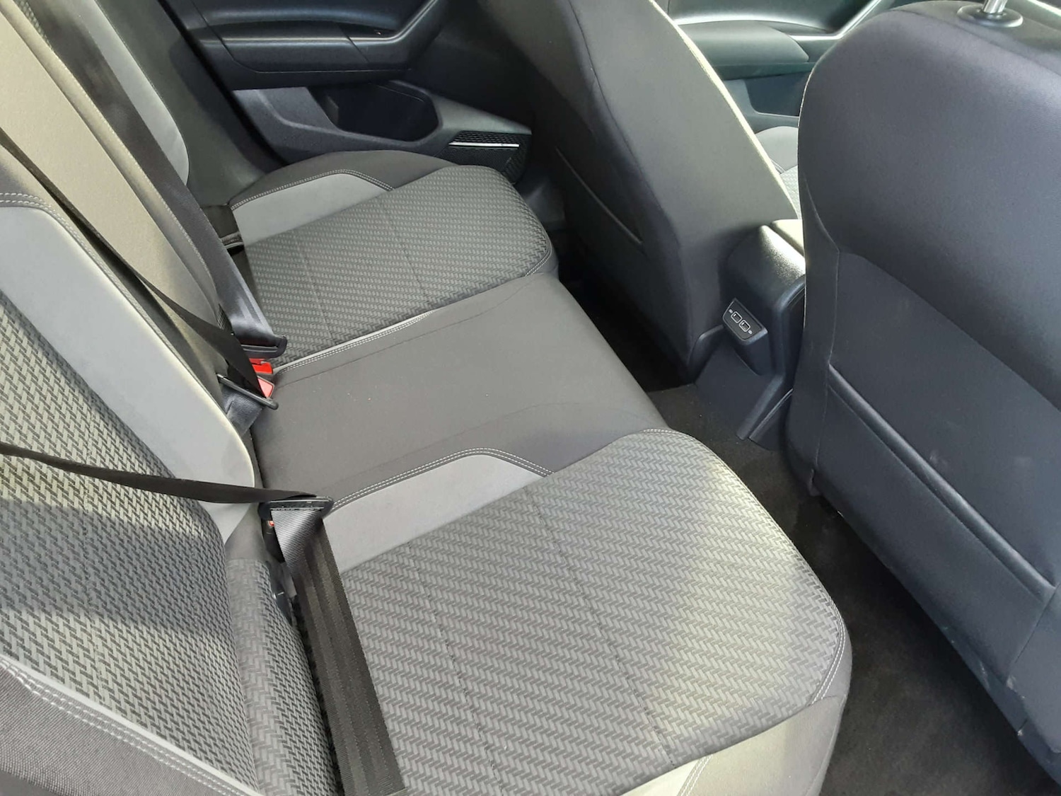 Used Volkswagen Polo 2020 for sale - 76404637: Photo 23