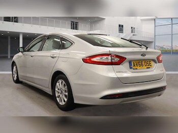 Used Ford Mondeo 2016 for sale - 76411981: Photo