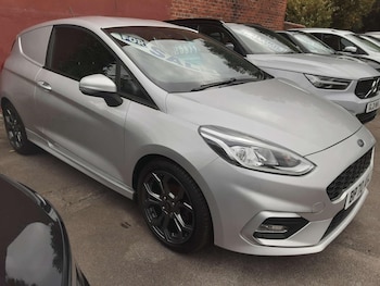 Used Ford Fiesta 2020 for sale - 76807679: Photo