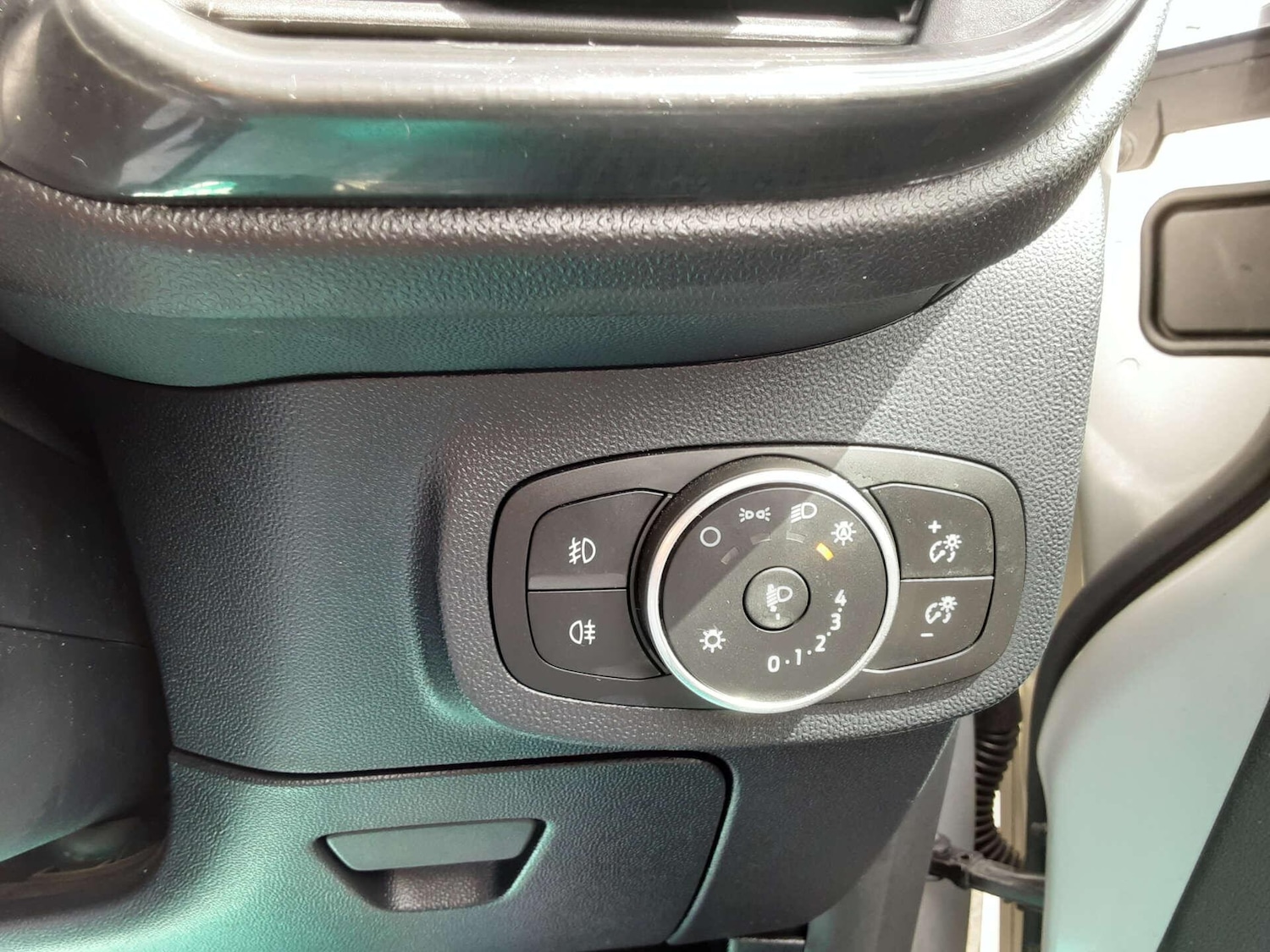 Used Ford Fiesta 2020 for sale - 76807679: Photo 25