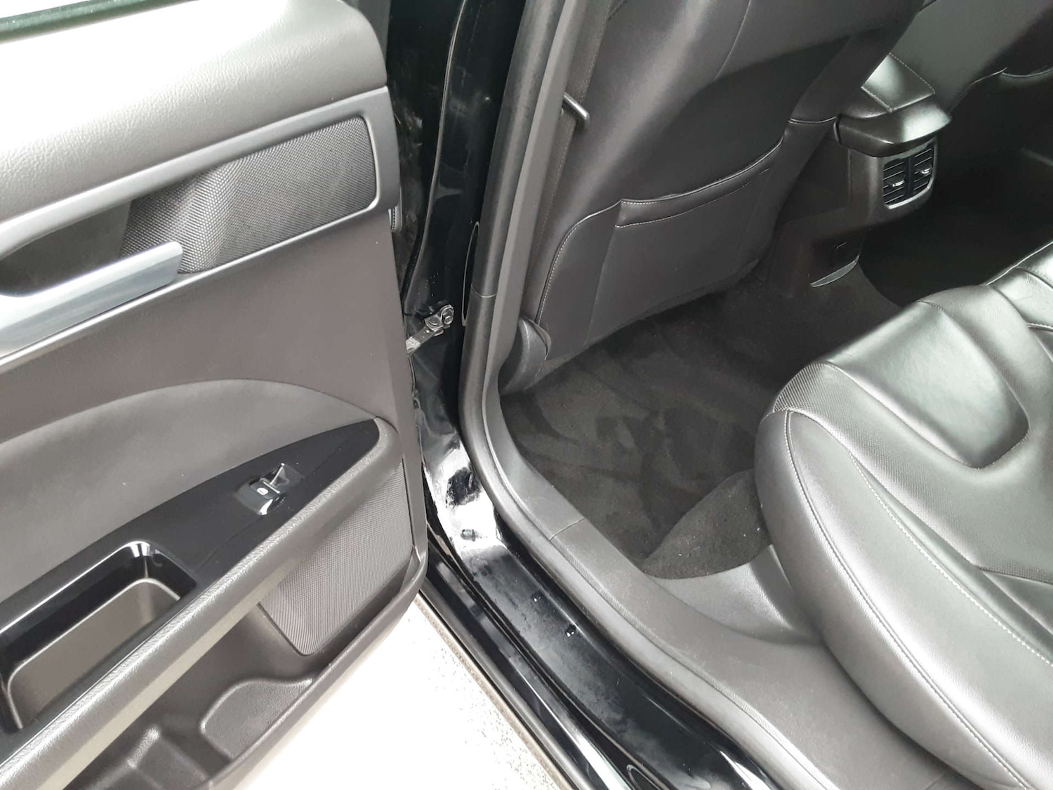 Used Ford Mondeo 2018 for sale - 76404639: Photo 27