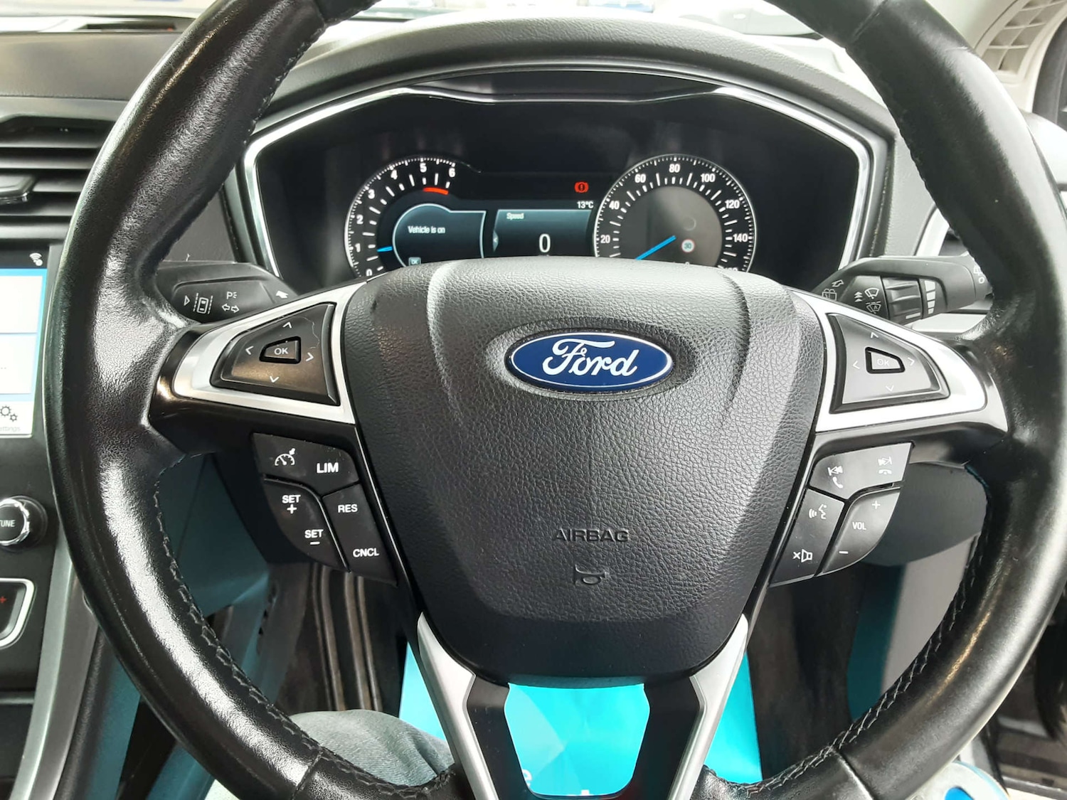 Used Ford Mondeo 2018 for sale - 76404639: Photo 30