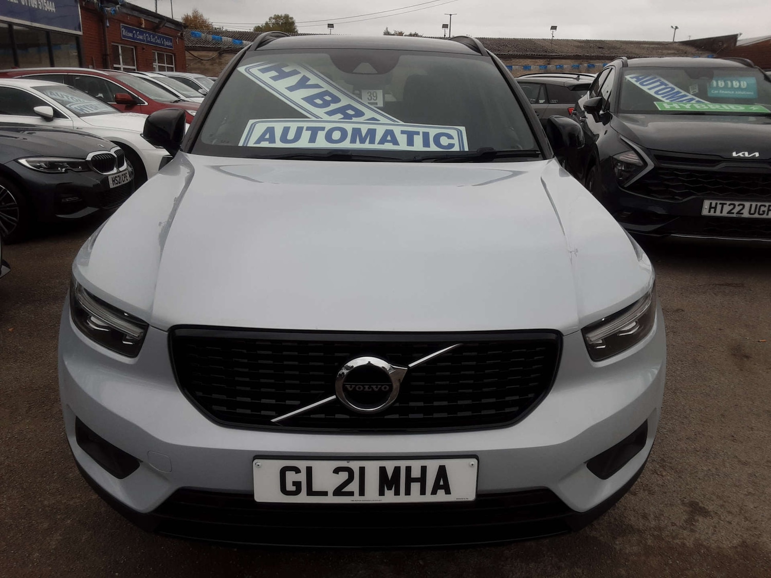 Used Volvo XC40 2021 for sale - 76404616: Photo 2