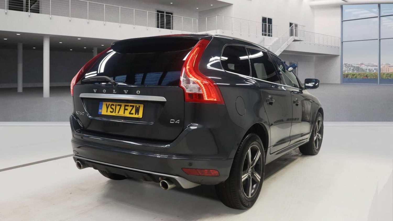 Used Volvo XC60 2017 for sale - 76720448: Photo 6