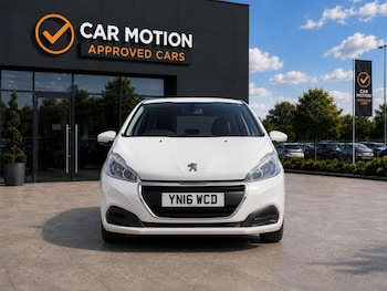 Used Peugeot 208 2016 for sale - 78854001: Photo
