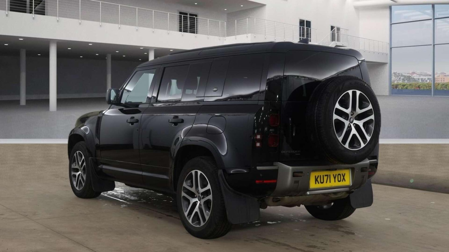 Used Land Rover Defender 2021 for sale - 78046745: Photo 3