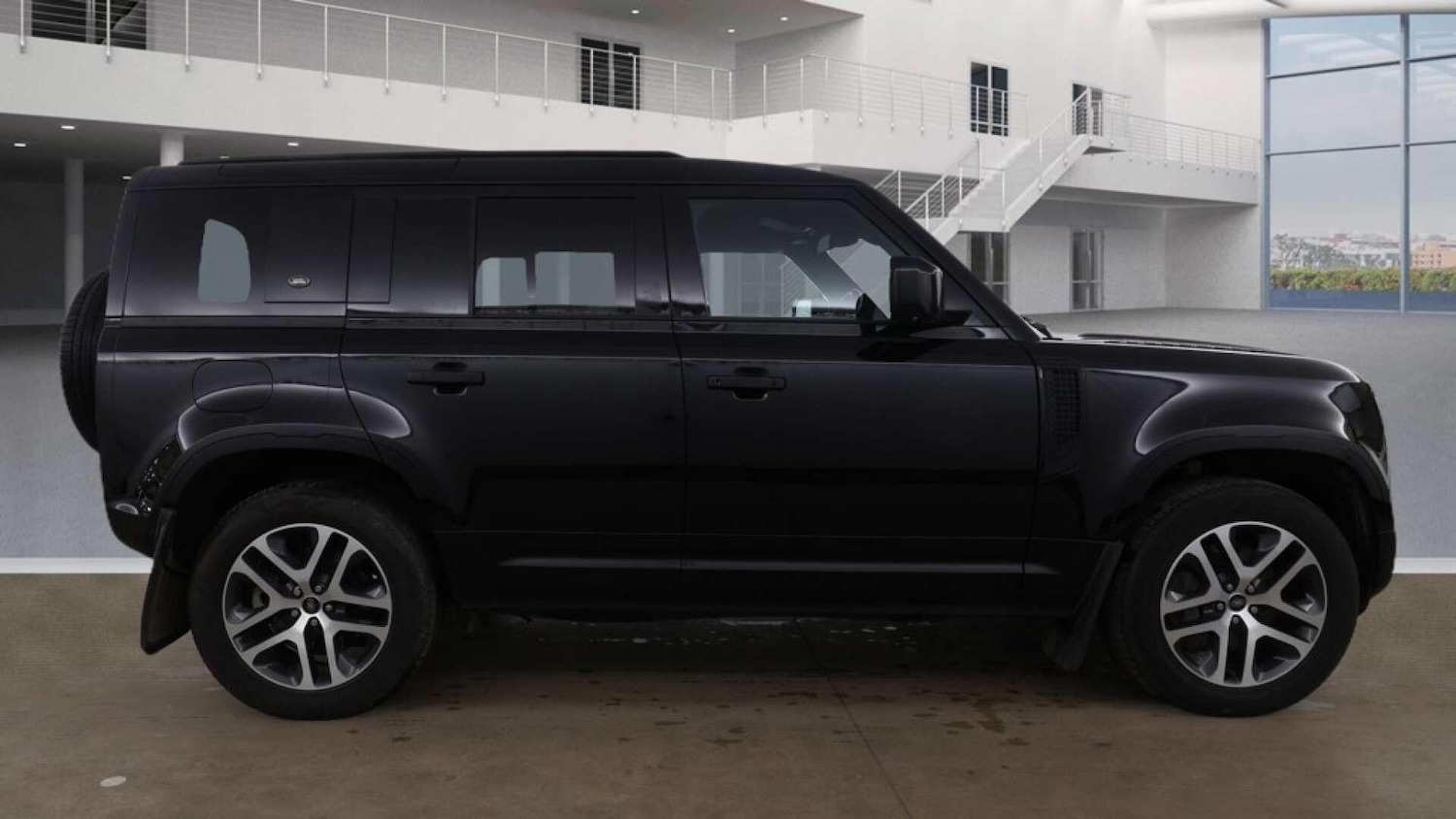 Used Land Rover Defender 2021 for sale - 78046745: Photo 9