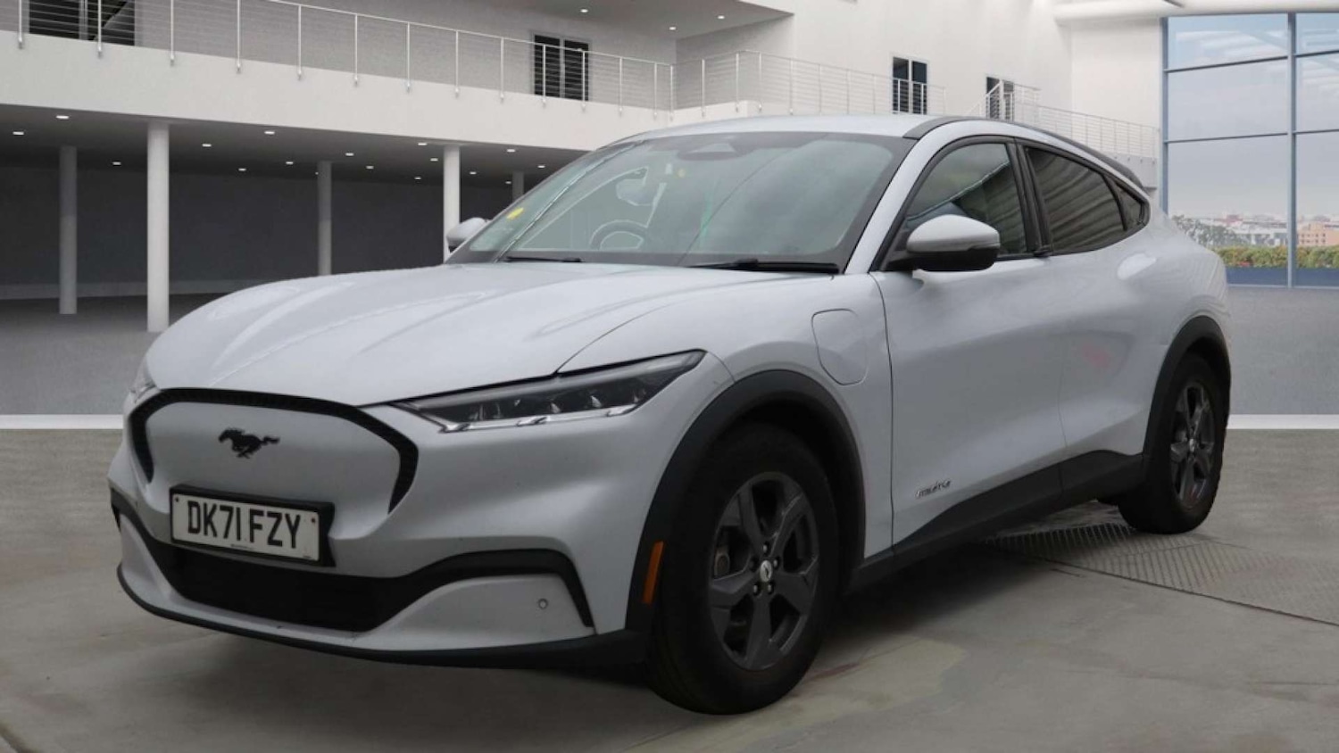 Used Ford Mustang Mach-E 2021 for sale - 76411982: Photo 2