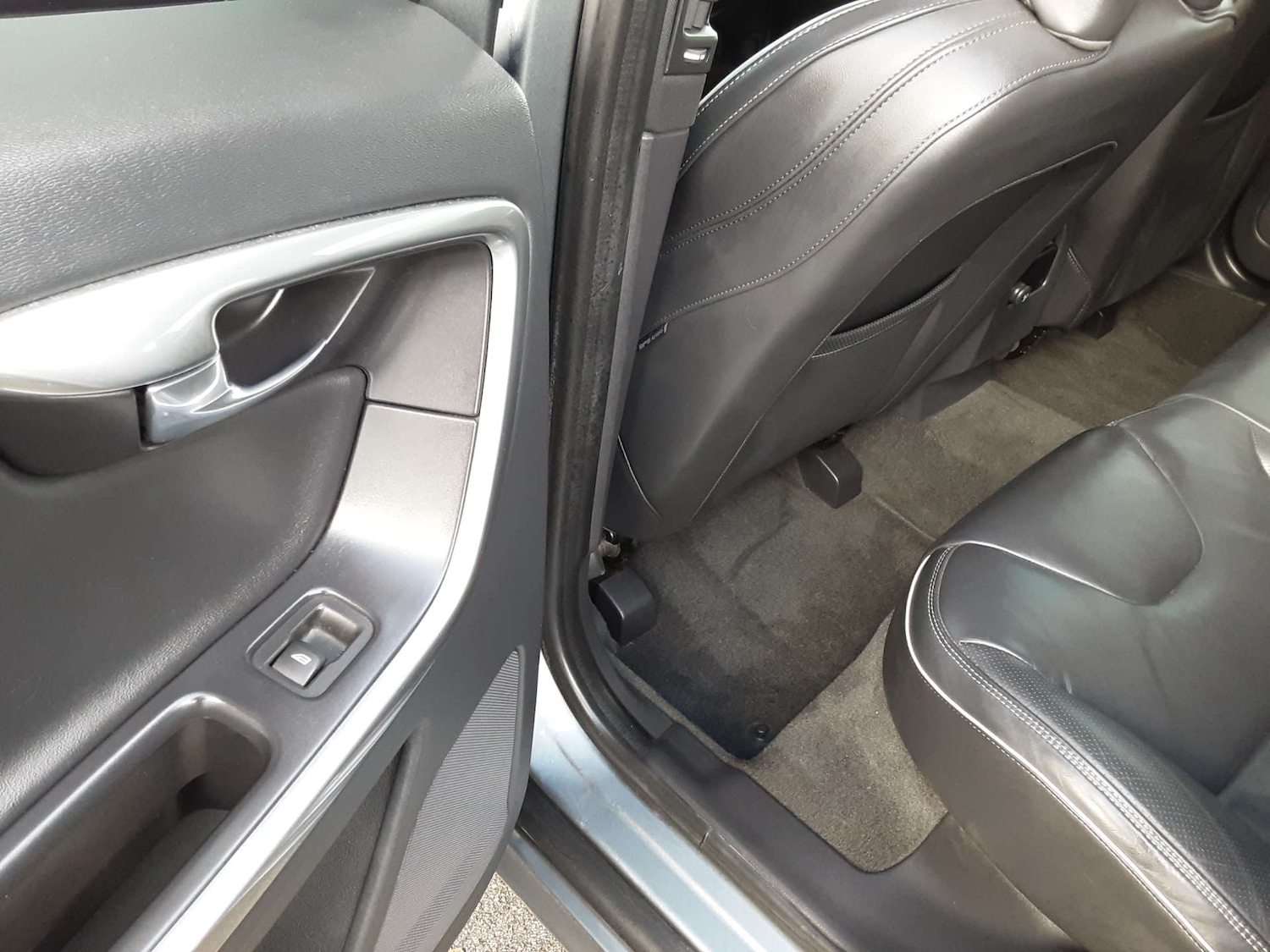 Used Volvo XC60 2017 for sale - 76497672: Photo 27