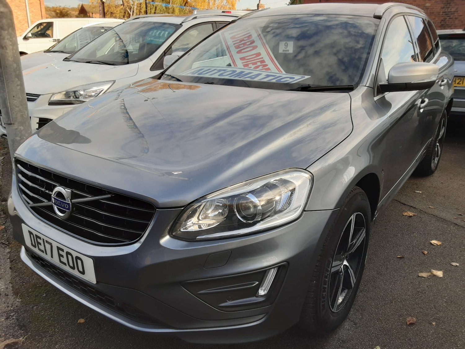 Used Volvo XC60 2017 for sale - 76497672: Photo 3