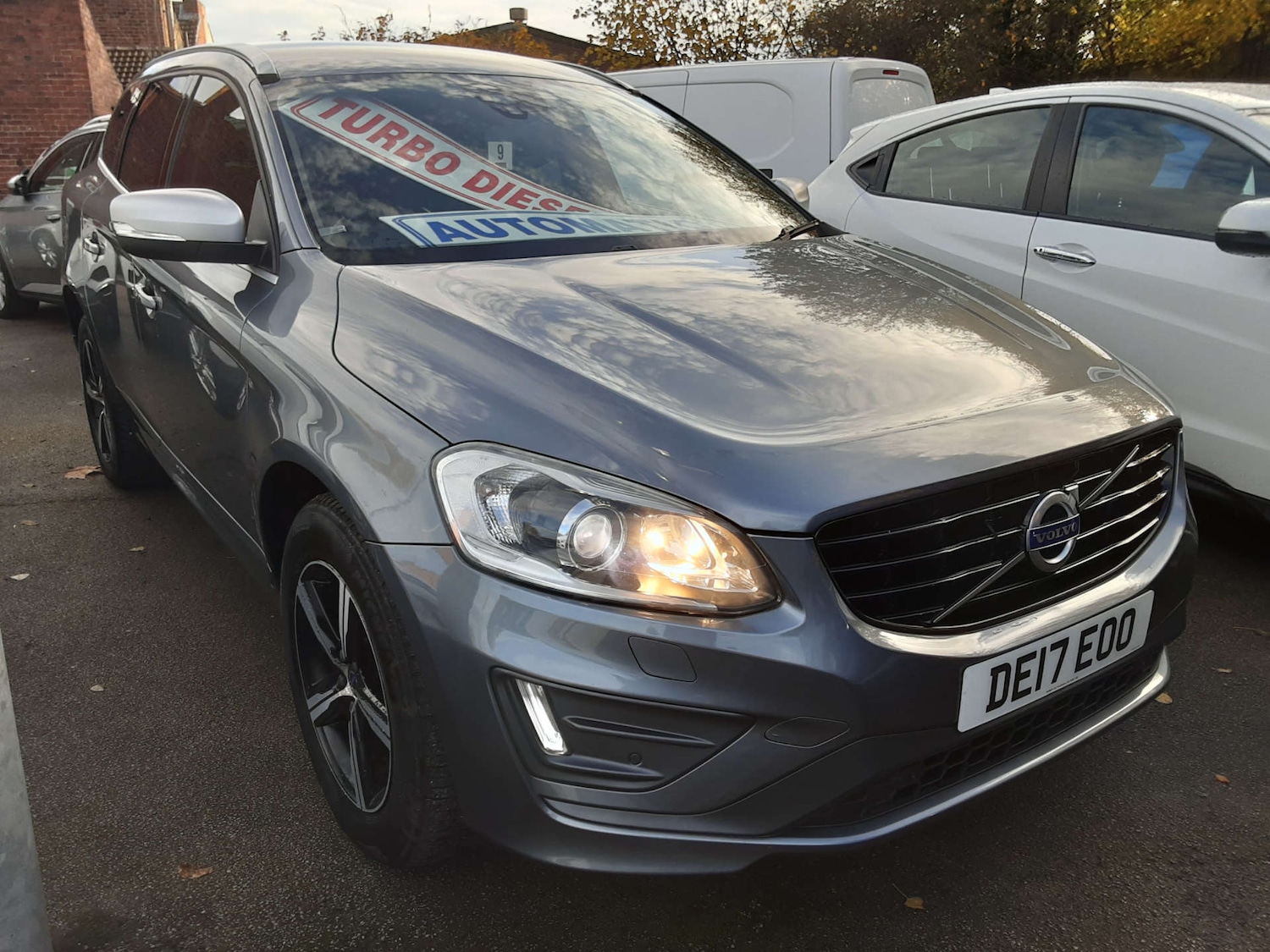 Used Volvo XC60 2017 for sale - 76497672: Photo 5