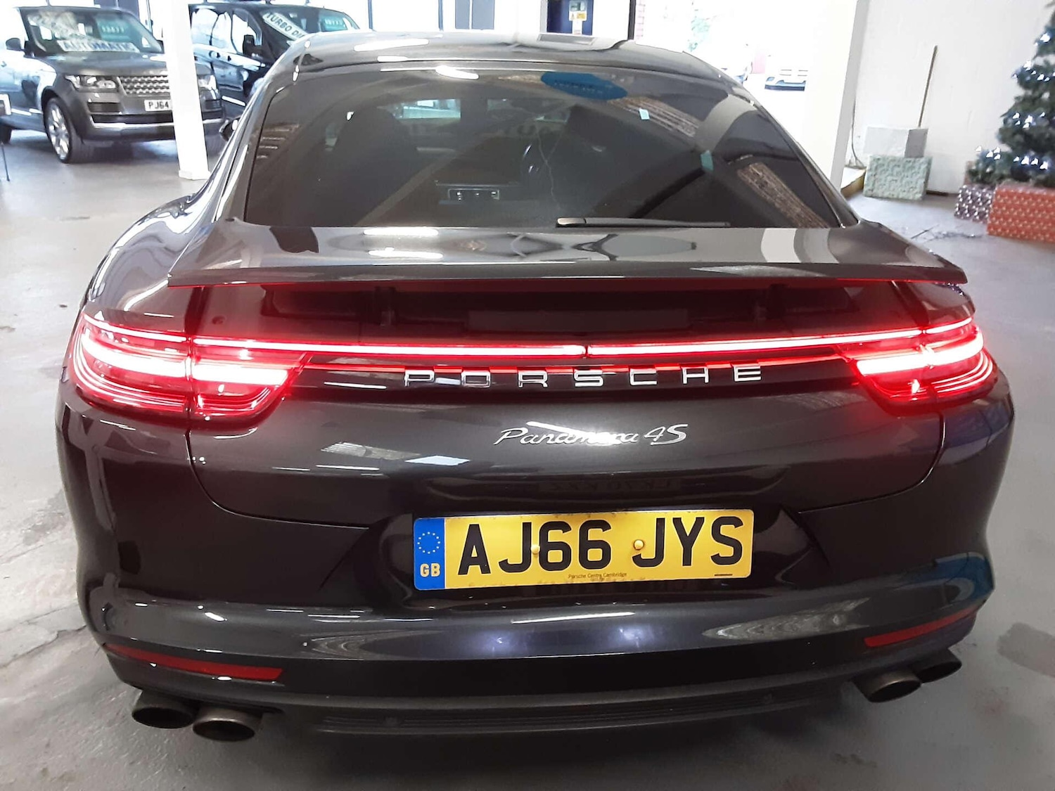 Used Porsche Panamera 2017 for sale - 76807608: Photo 10