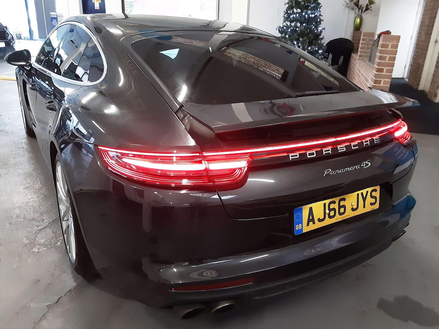 Used Porsche Panamera 2017 for sale - 76807608: Photo 11