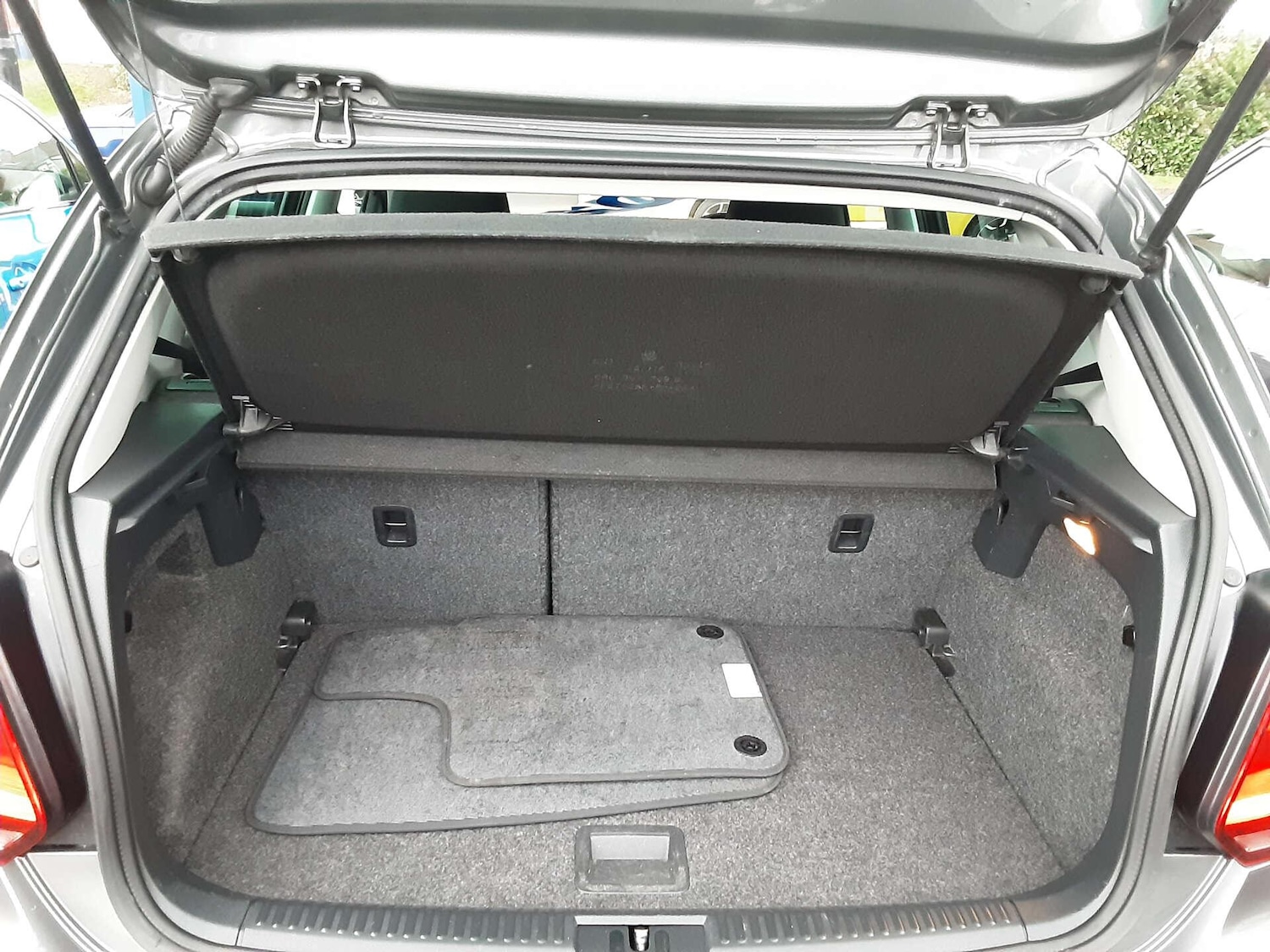 Used Volkswagen Polo 2016 for sale - 76807628: Photo 30