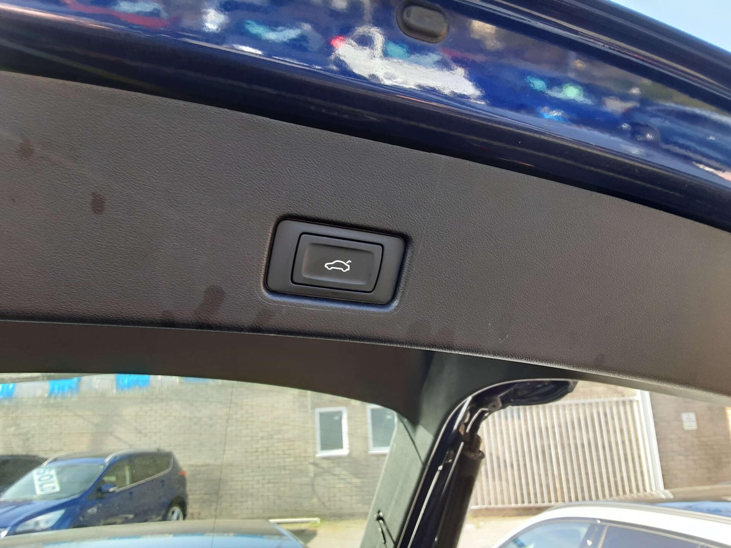 Used Audi Q4 e-tron 2022 for sale - 77647038: Photo 37