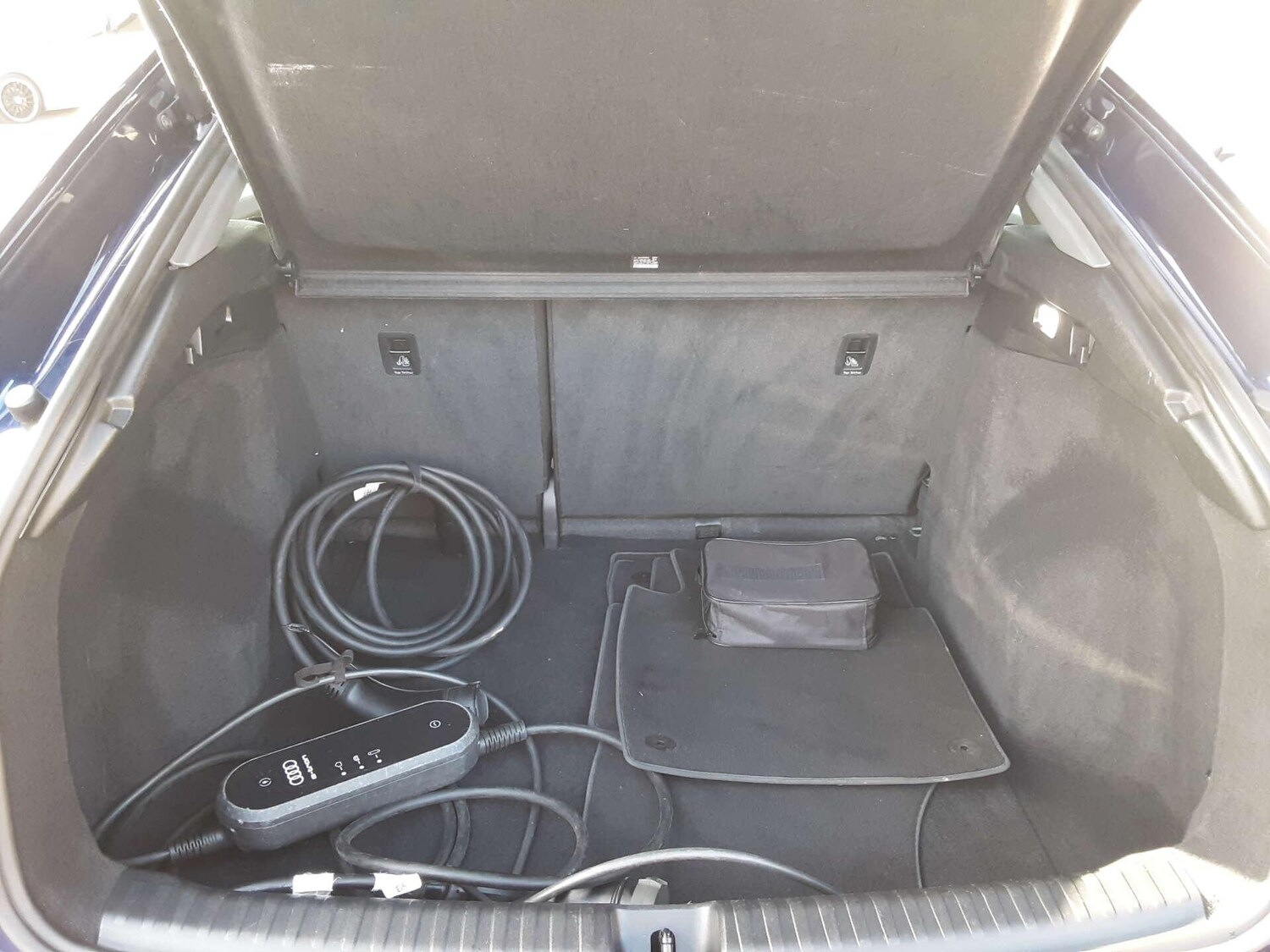 Used Audi Q4 e-tron 2022 for sale - 77647038: Photo 38