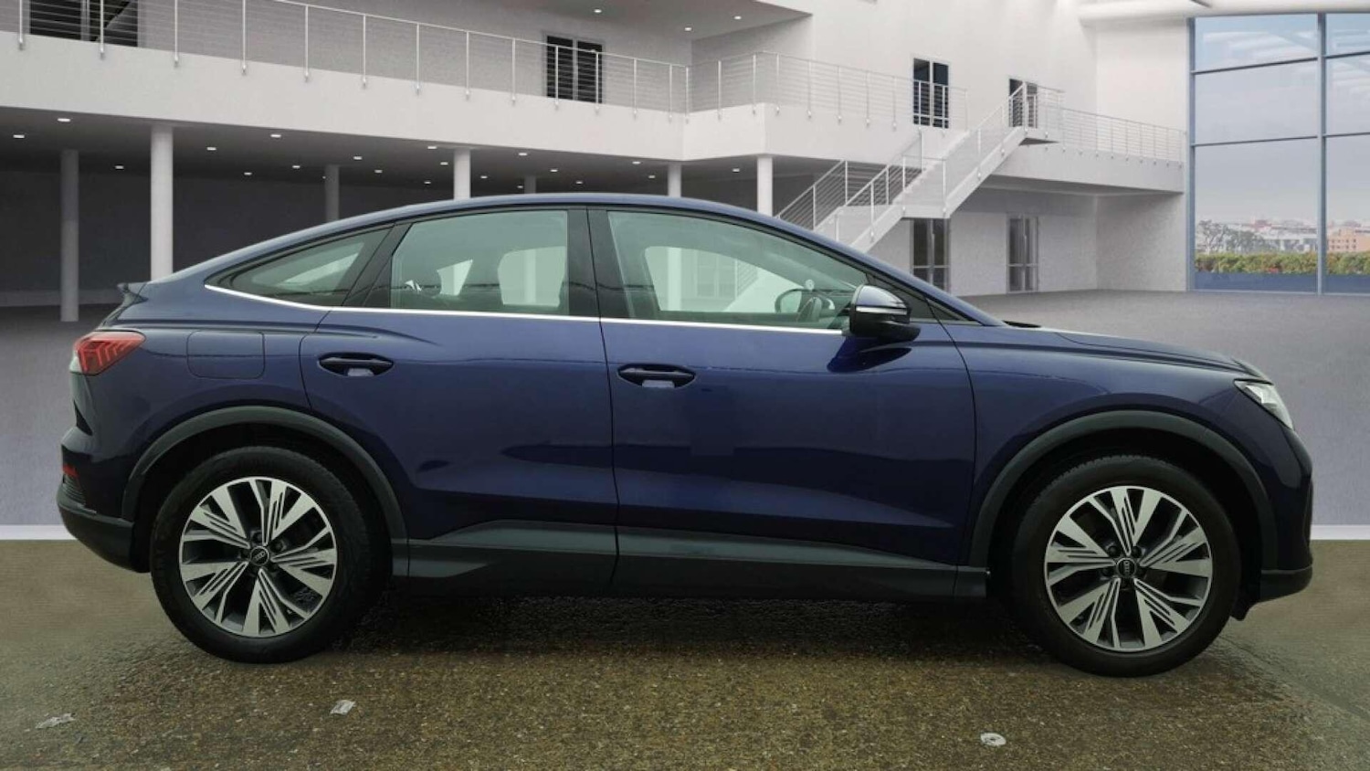 Used Audi Q4 e-tron 2022 for sale - 77647038: Photo 9