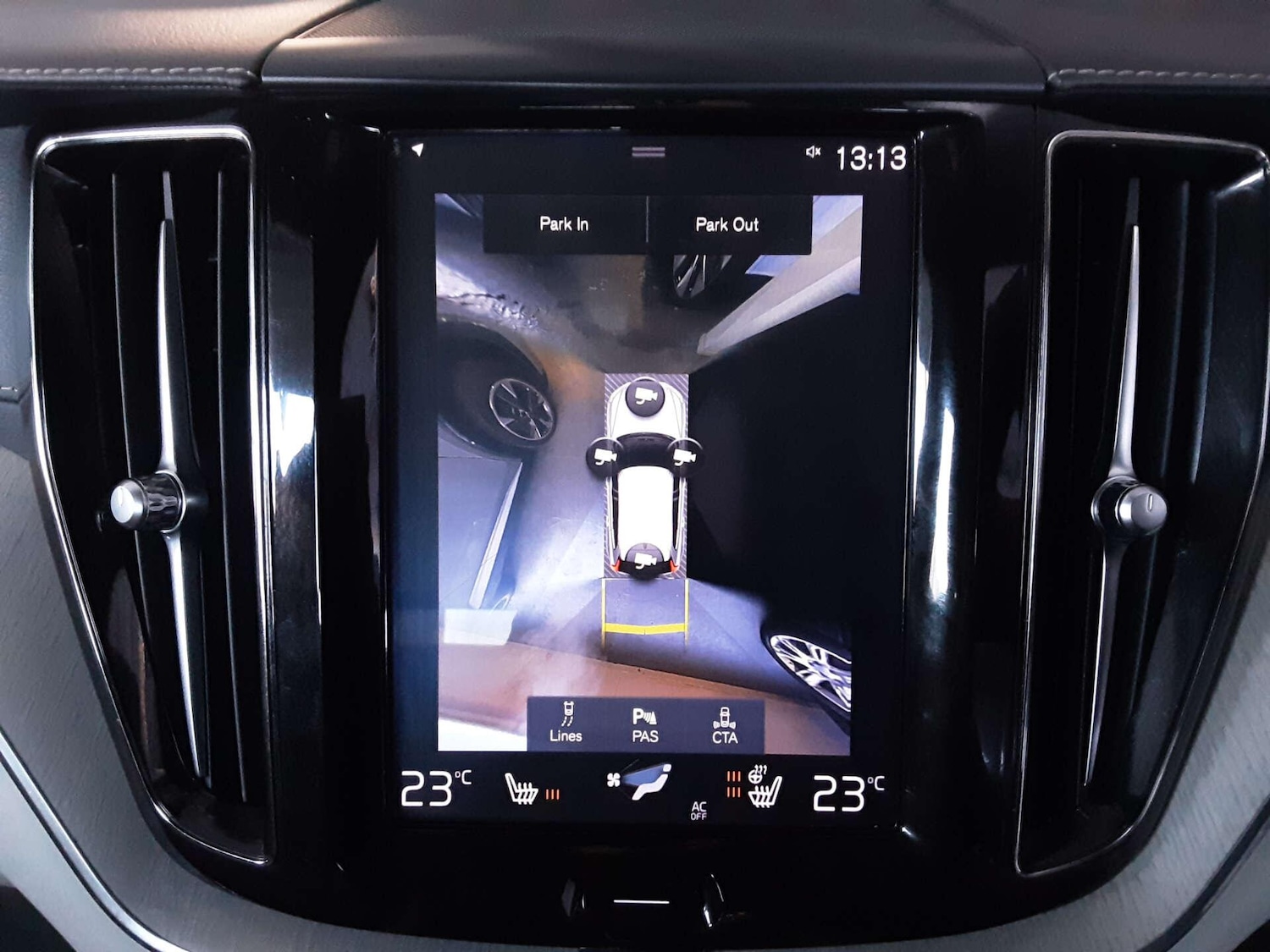 Used Volvo XC60 2020 for sale - 76807722: Photo 43