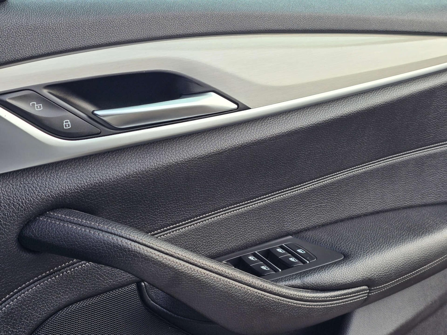 Used BMW 5 Series for sale - 77970492: Photo 42