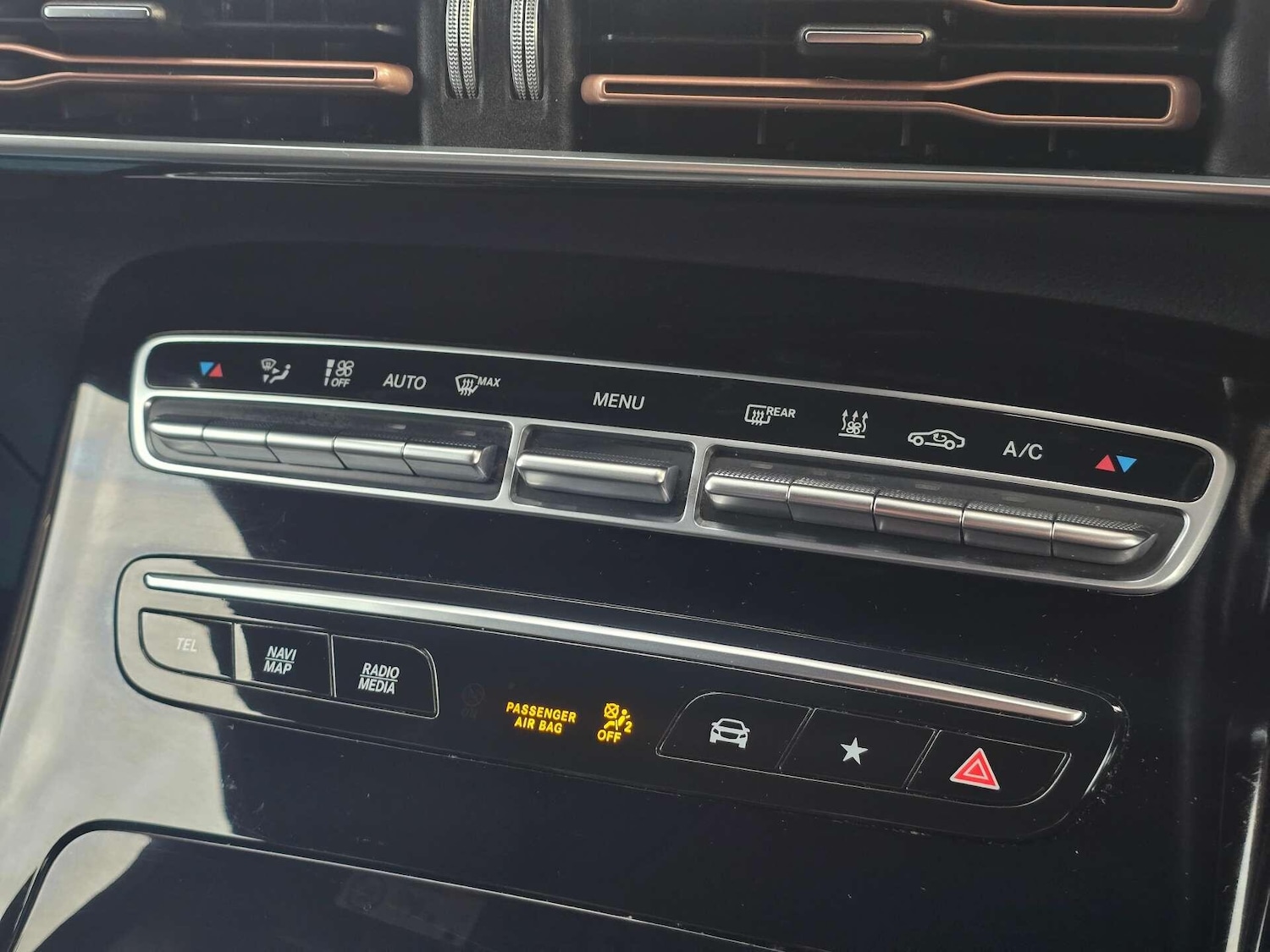 Used Mercedes-Benz EQC 2022 for sale - 77098089: Photo 31