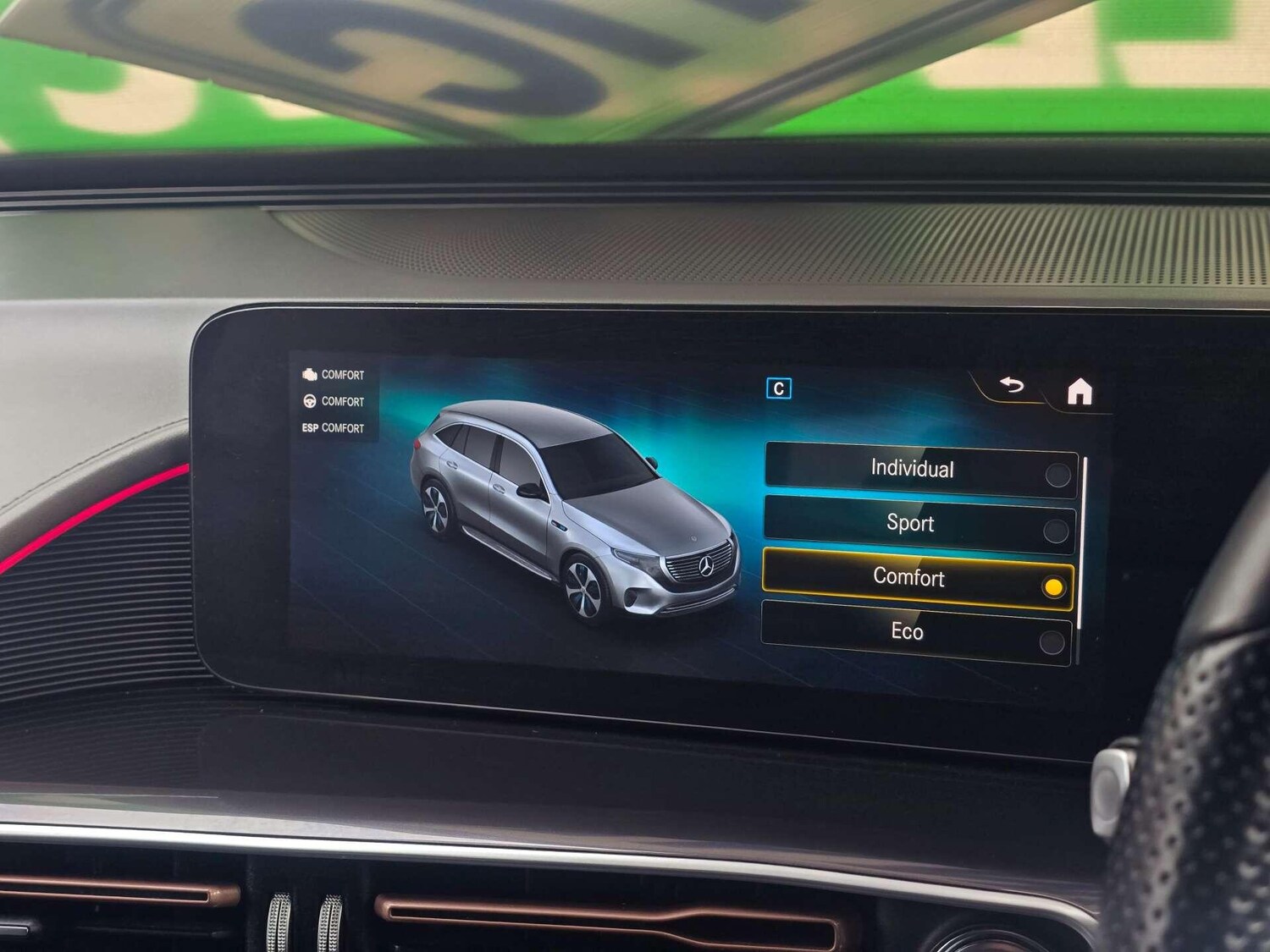 Used Mercedes-Benz EQC 2022 for sale - 77098089: Photo 40