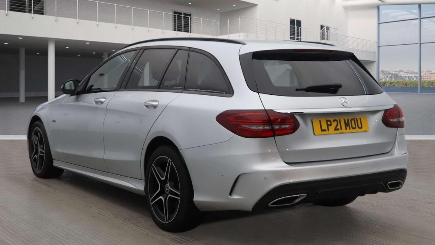 Used Mercedes-Benz C Class 2021 for sale - 77203357: Photo 3