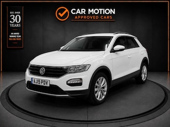 Used Volkswagen T-Roc 2019 for sale - 79061779: Photo