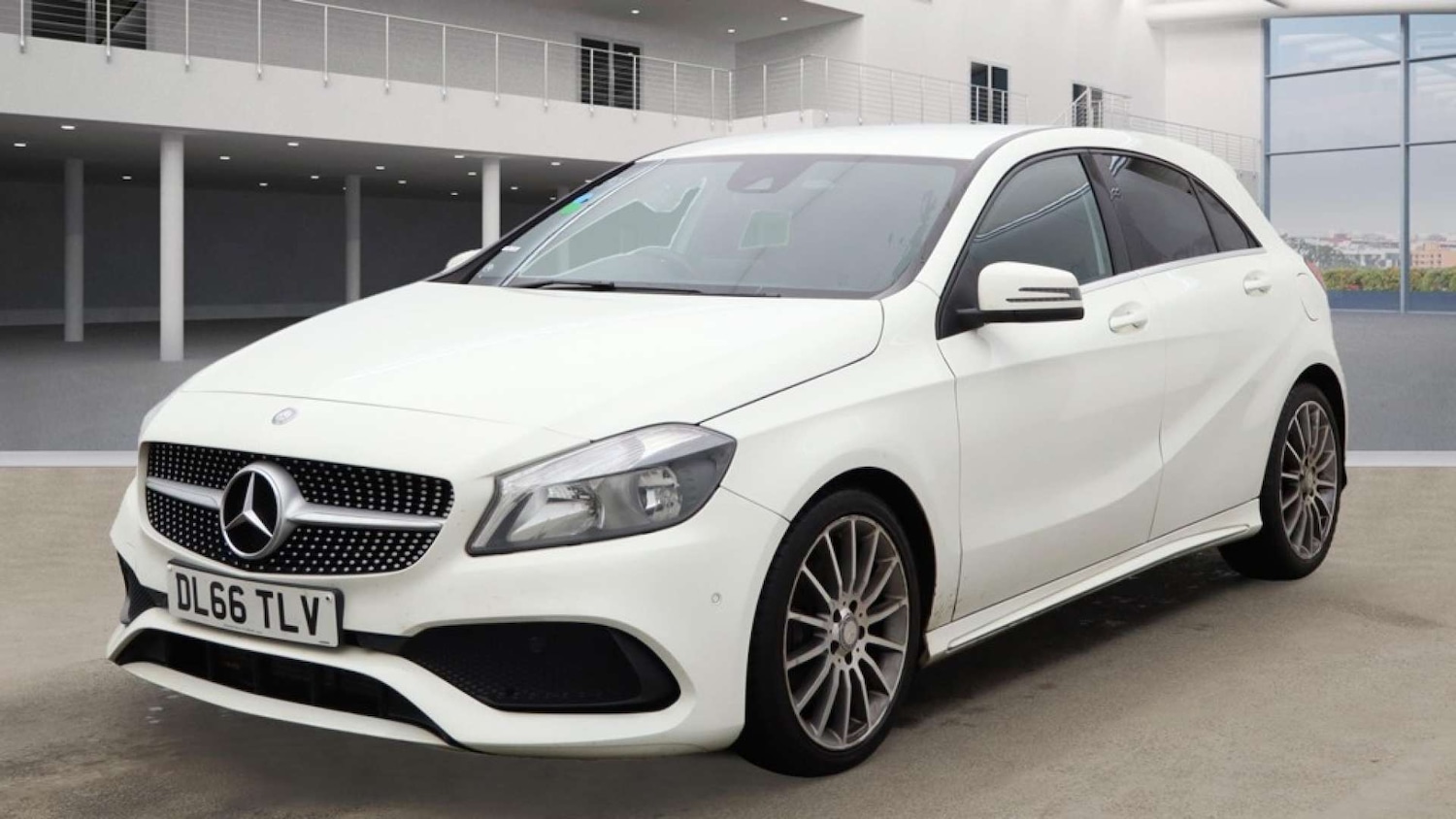 Used Mercedes-Benz A-Class 2016 for sale - 76579667: Photo 2