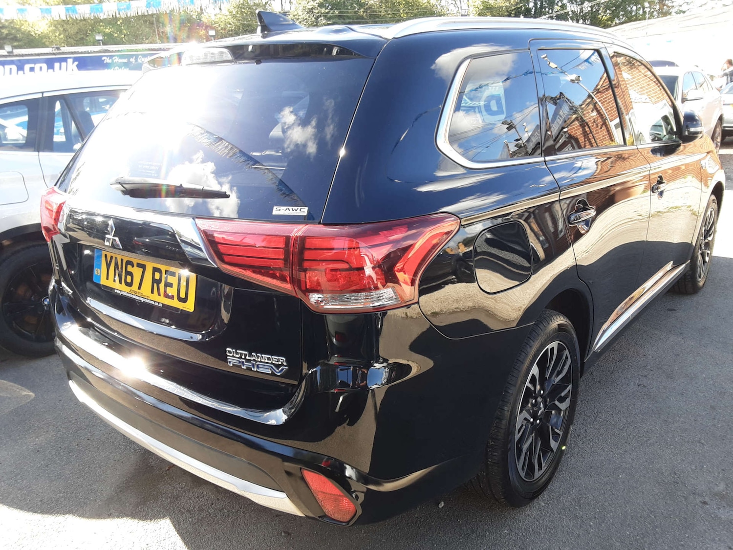 Used Mitsubishi Outlander 2017 for sale - 76407738: Photo 11
