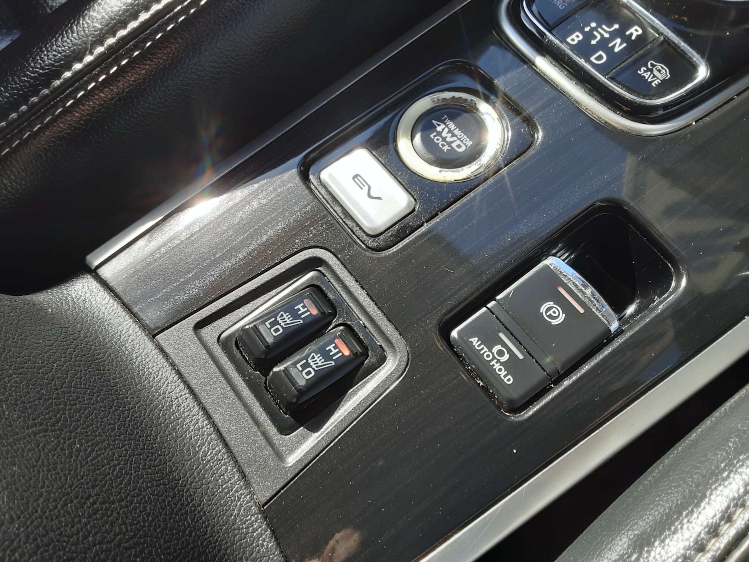 Used Mitsubishi Outlander 2017 for sale - 76407738: Photo 32