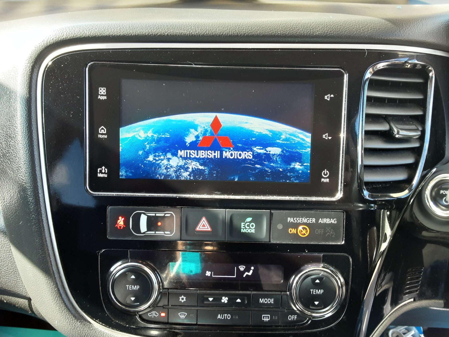 Used Mitsubishi Outlander 2017 for sale - 76407738: Photo 34