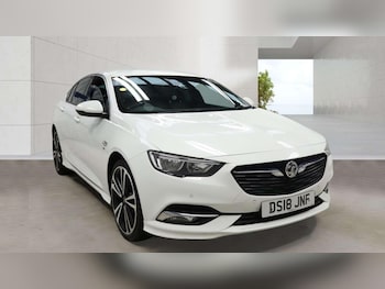 Used Vauxhall Insignia 2018 for sale - 78334440: Photo