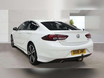 Used Vauxhall Insignia 2018 for sale - 78334440: Photo