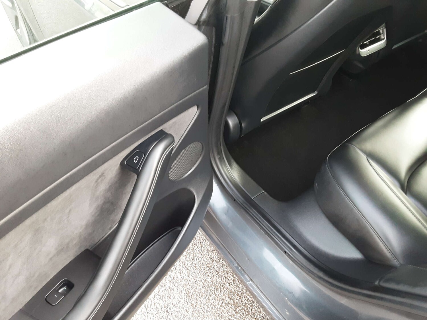 Used Tesla Model 3 2021 for sale - 76412012: Photo 28