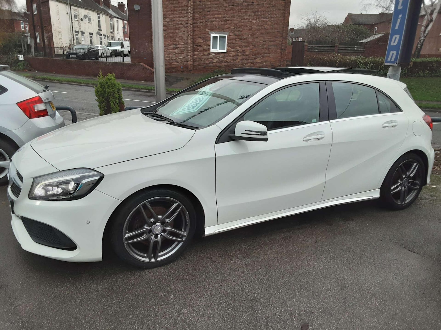 Used Mercedes-Benz A-Class 2016 for sale - 76823543: Photo 17