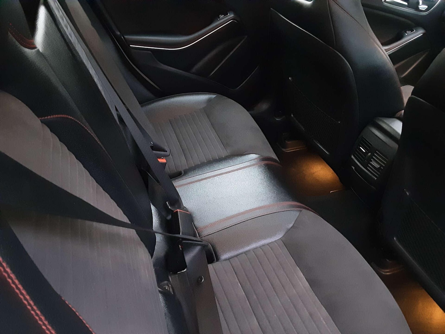 Used Mercedes-Benz A-Class 2016 for sale - 76823543: Photo 27