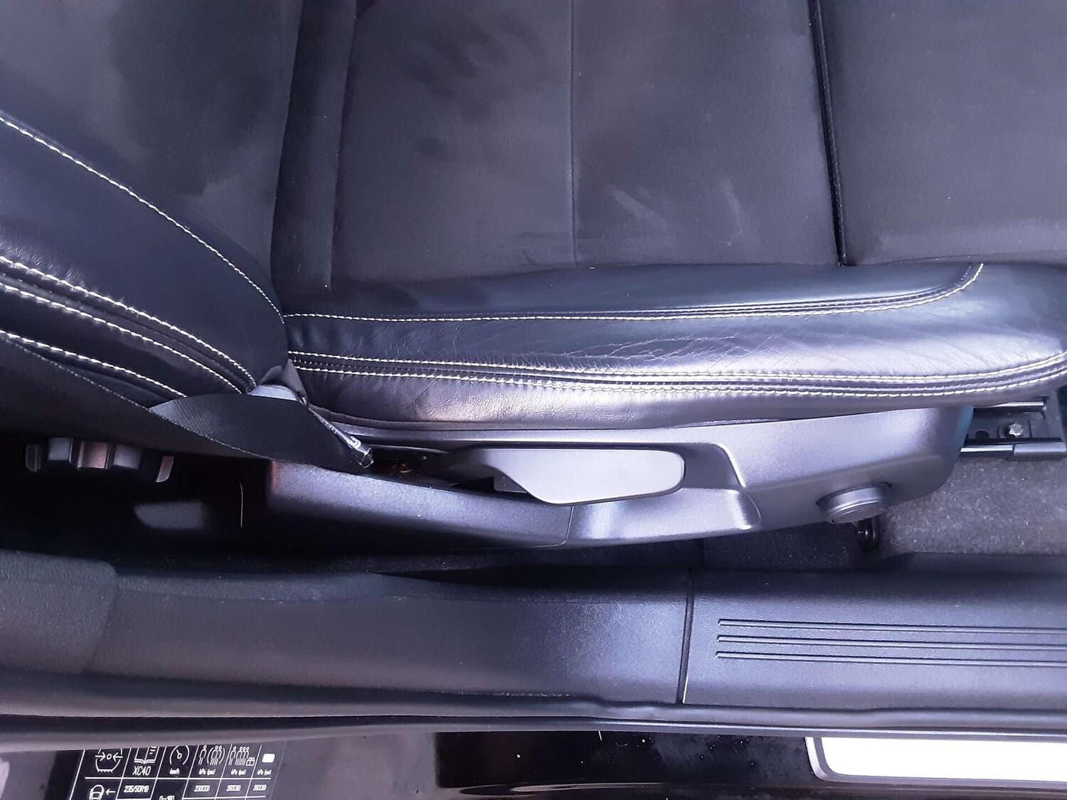 Used Volvo XC40 for sale - 77586714: Photo 25