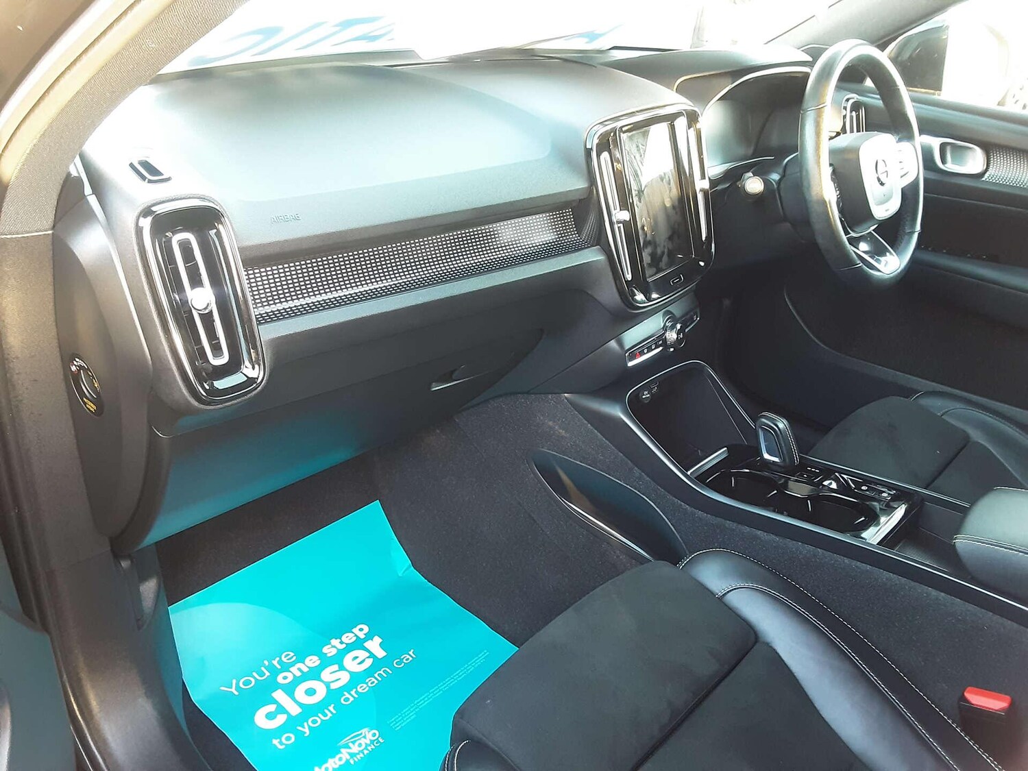 Used Volvo XC40 for sale - 77586714: Photo 26