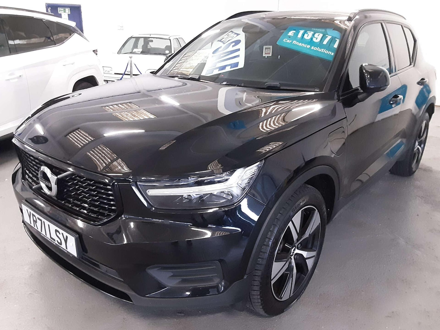 Used Volvo XC40 for sale - 77586714: Photo 3